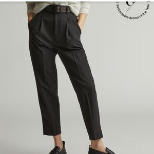 Everlane black TENCEL Way-High Taper Pant